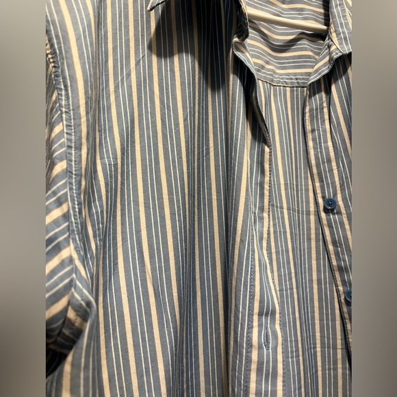 Babaton oversized button up - Picture 5 of 5